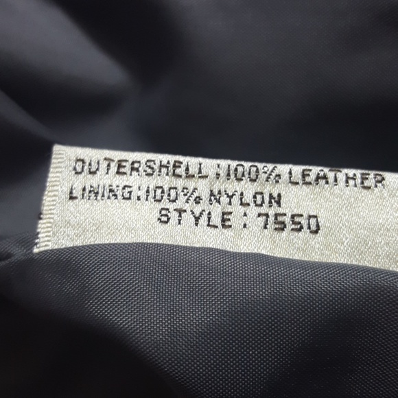 ⚠️ donated ⚠️ Berman's leather jacket - Picture 5 of 6